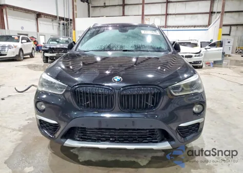 2017 BMW X1 xDrive28I z USA, uszkodzony, nr VIN WBXHT3Z35H4A52100
